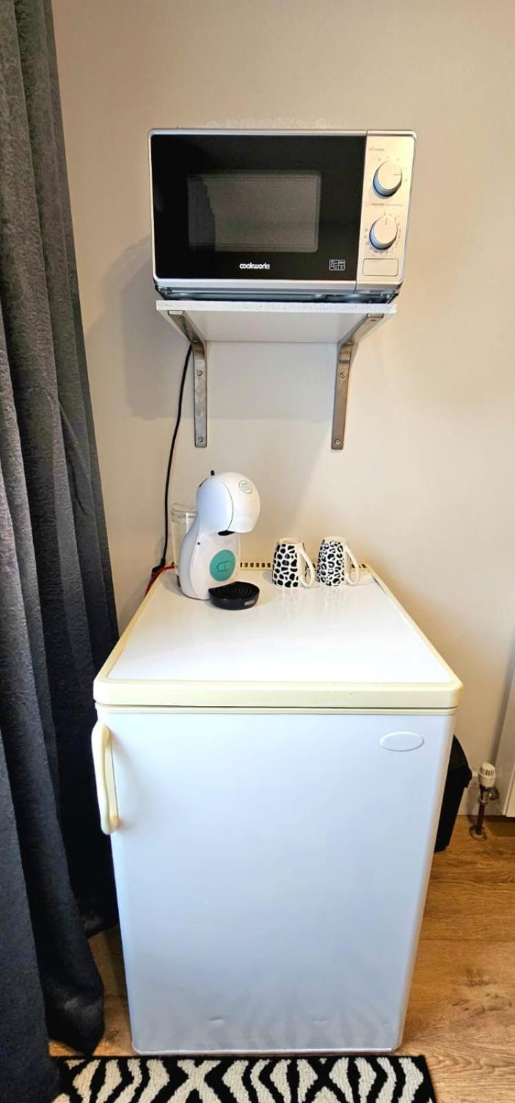 Penelope Ensuite Double Room London Exterior photo